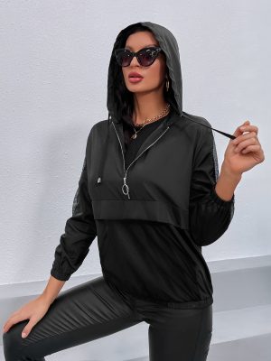 Hooded Long-Sleeved Zipper Sweater