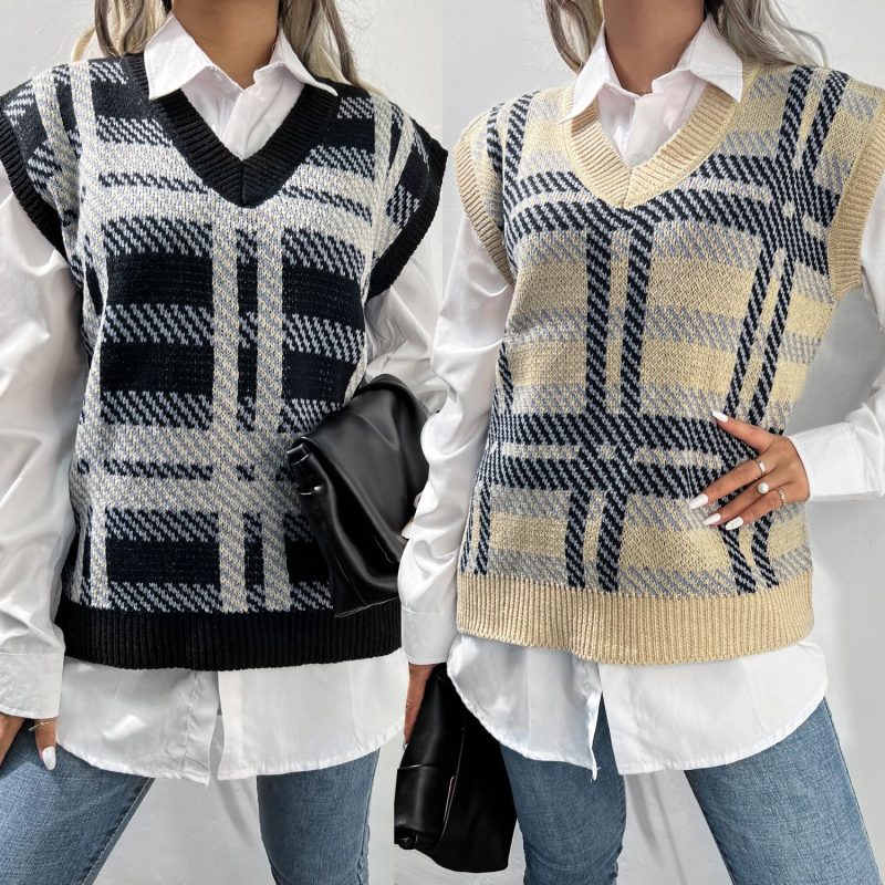 Casual Plaid Knitted Vest for Women in Autumn/Winter - Image 5