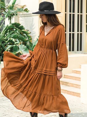 V-Neck Long Sleeve Chiffon Dress with High Waist for Slimming Elegance