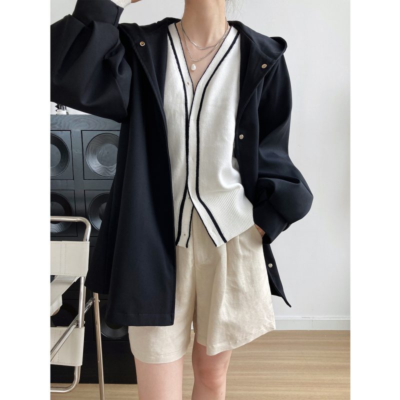 Elegant Lace-Up Trench Coat - Image 2