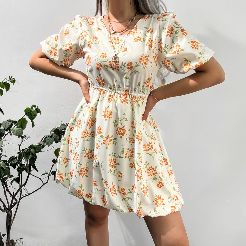 Printed Dress with Puff Sleeves for Women in Summer - Image 3
