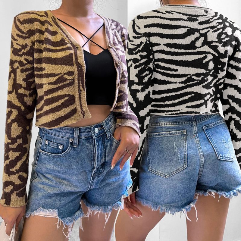 Knitwear Sweater with Breasted Coat for Autumn/Winter - Image 5