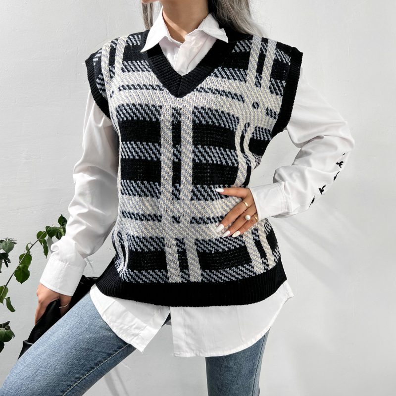 Casual Plaid Knitted Vest for Women in Autumn/Winter - Image 2