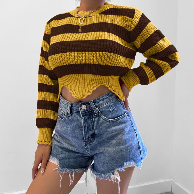 Color-Matching Knitwear Sweaters for Autumn/Winter on Independent Site - Image 5