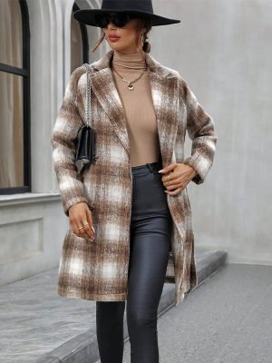 Virtue Wool Coat for Effortless Street Style in Autumn/Winter