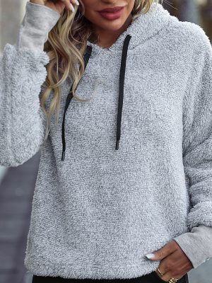 Hooded Cationic Pocket Furry Pullover