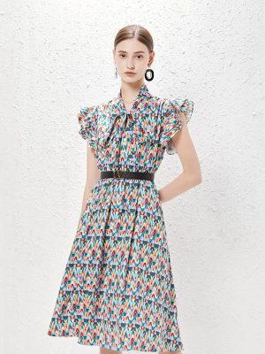 Color Letter Lace-Up Waist Dress