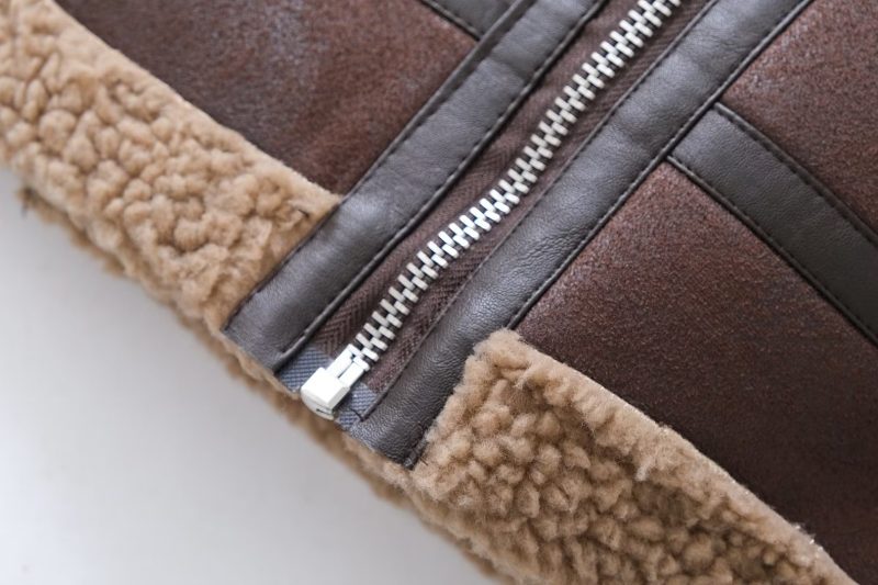 Women's Faux Shearling Double-Sided Jacket - Image 4