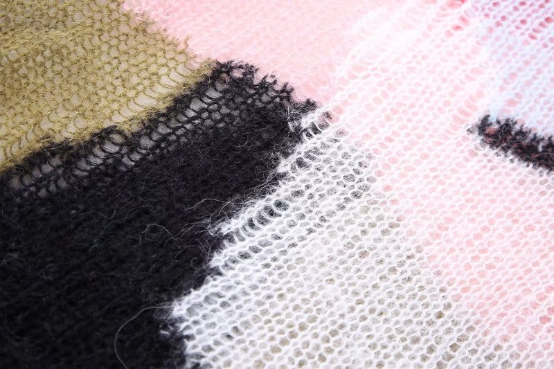 Fall Color Matching Knitwear - Image 11