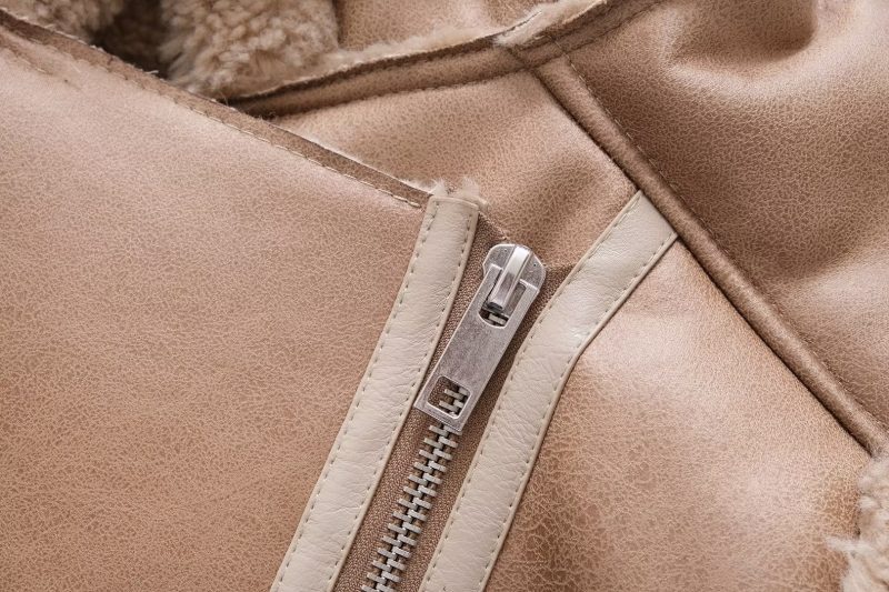 Casual Loose Faux Shearling Vest: Warm Waistcoat - Image 5