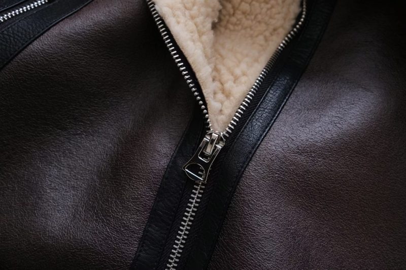 Chic Double-Sided Faux Shearling Jacket - Image 5