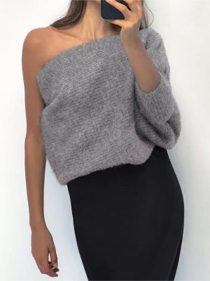 Asymmetric Solid Color Knit Cape