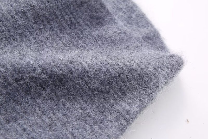 Asymmetric Solid Color Knit Cape - Image 4