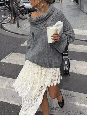 Classic Turtleneck Knit Pullover