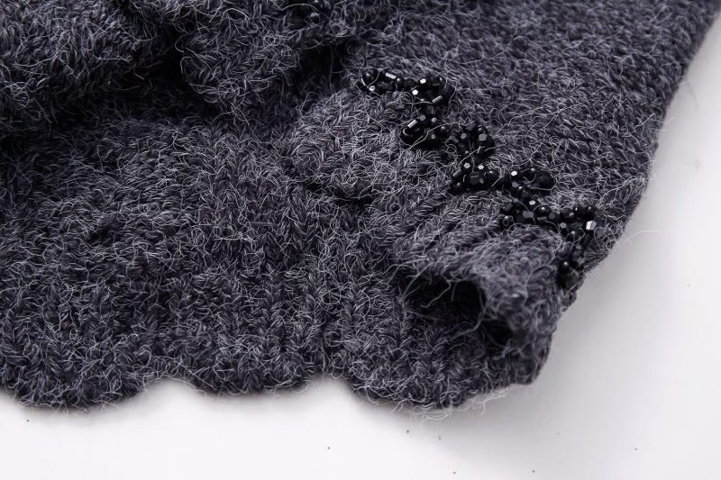 French Beaded Sleeveless Knitwear - Image 7