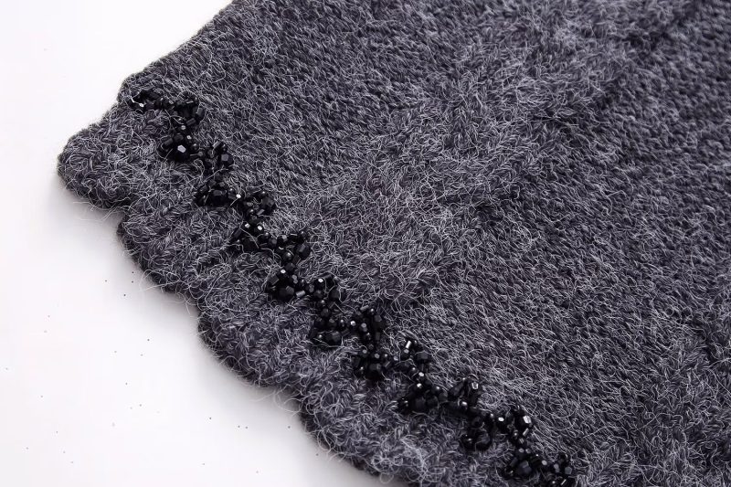 French Beaded Sleeveless Knitwear - Image 10