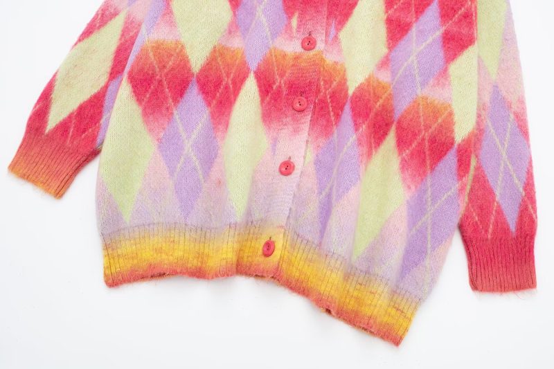 Retro V-Neck Rhombus Cardigan - Winter Sweater Coat - Image 6