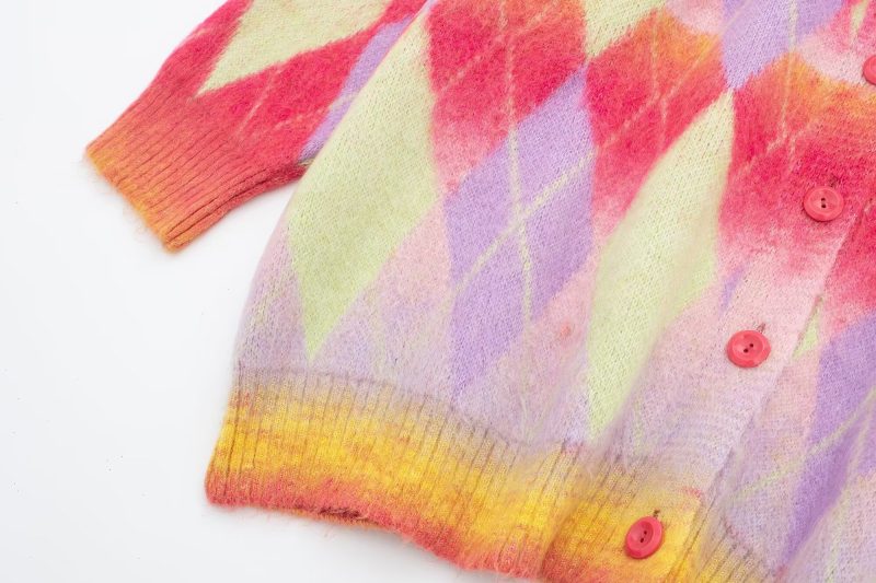 Retro V-Neck Rhombus Cardigan - Winter Sweater Coat - Image 11