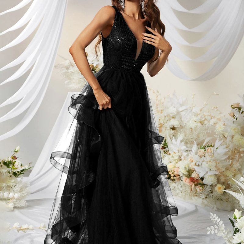 Sequined V-Neck Senior Maxi Dress - Image 4