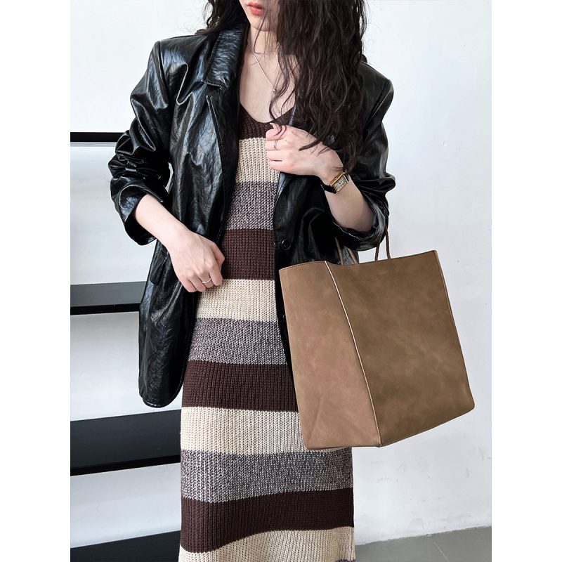 Autumn Retro Street Shiny Leather Blazer for Women - Image 3