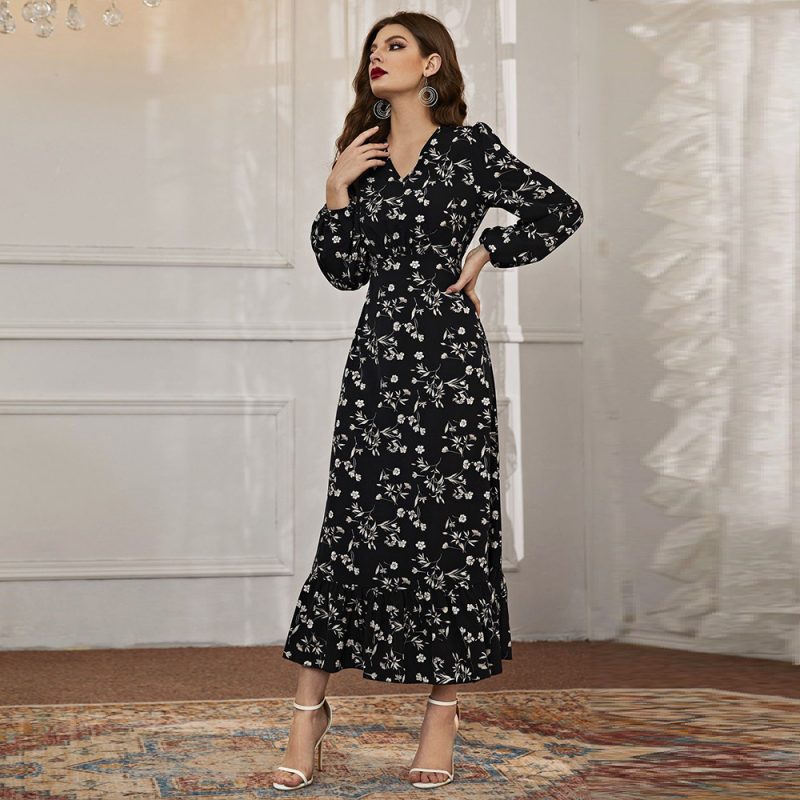 Fall Floral V-neck Maxi Dress: Women's Long Sleeve Elegance