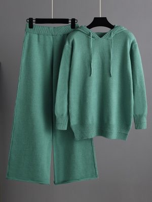 Lazy Wind Hooded Sweater Set: Casual Comfort