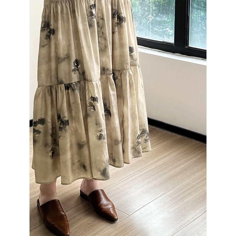 French Blooming Halter Dress | Summer Hepburn Elegance - Image 2
