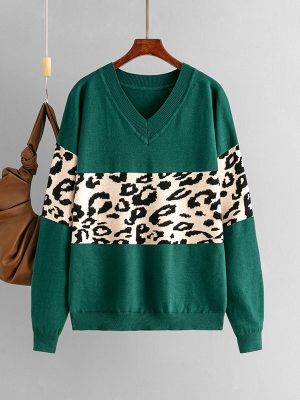 V-Neck Leopard Print Sweater