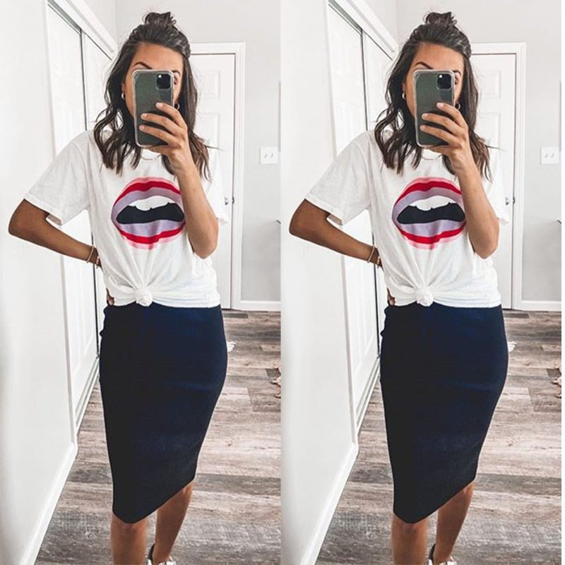 Lip Print Sweet Casual Tee - Summer - Image 3