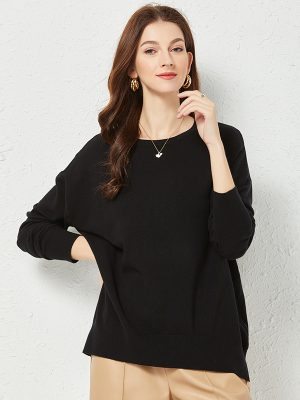 Plus Size Round Neck Long Sleeve Pullover