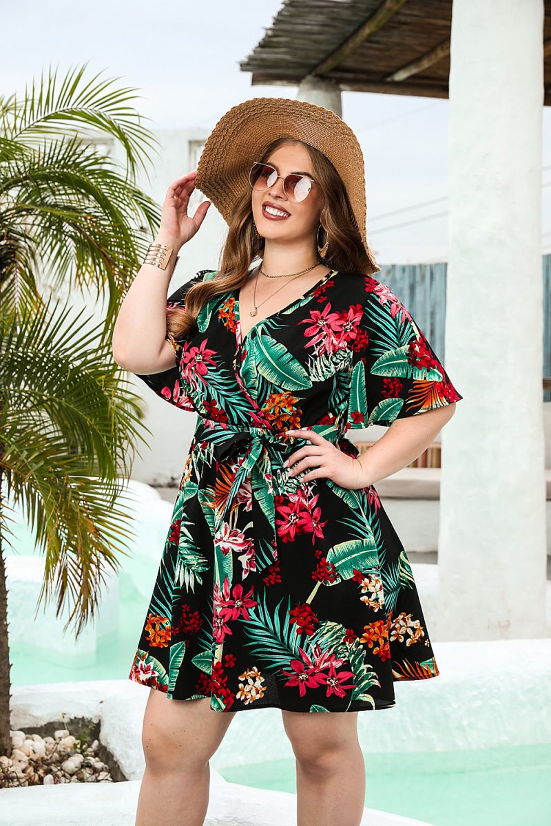 Plus Size Floral Print V-Neck Dress - Image 2