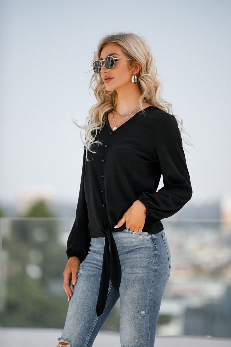 Buttoned V-Neck T-Shirt: Winter Chic Elegance - Image 3