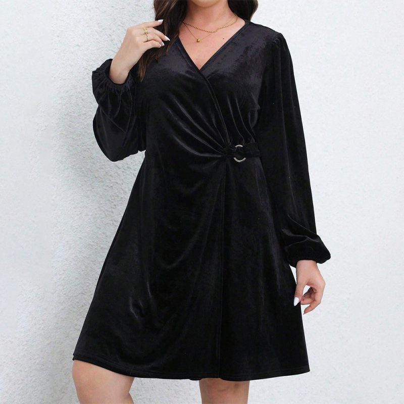 Plus Size Lantern Sleeve V-Neck Dress - Image 4
