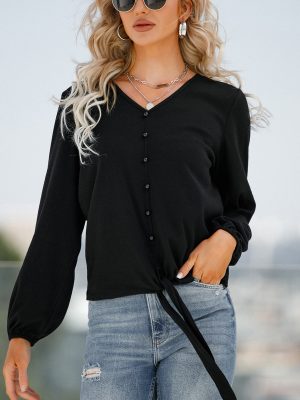 Buttoned V-Neck T-Shirt: Winter Chic Elegance