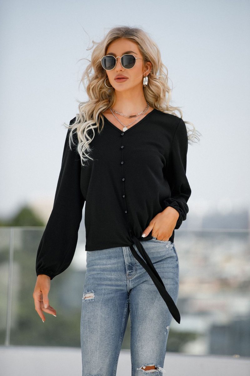 Buttoned V-Neck T-Shirt: Winter Chic Elegance - Image 2