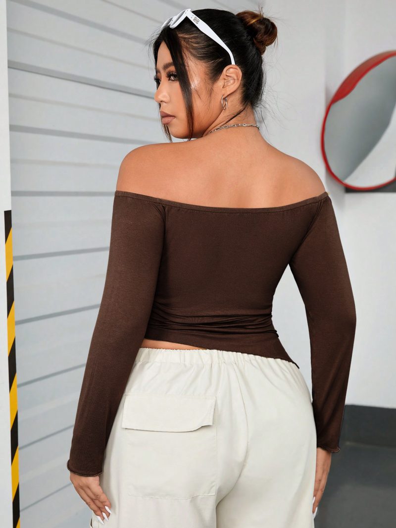 Plus Size Brown Off-Shoulder T-Shirt - Image 3