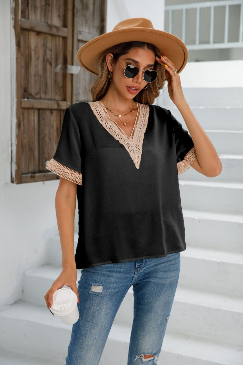 Chic V-Neck Women's Shirt: Trendy Top - Image 3