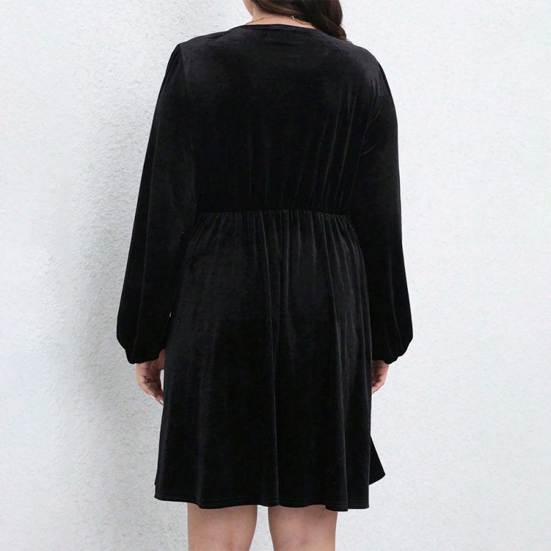 Plus Size Lantern Sleeve V-Neck Dress - Image 2