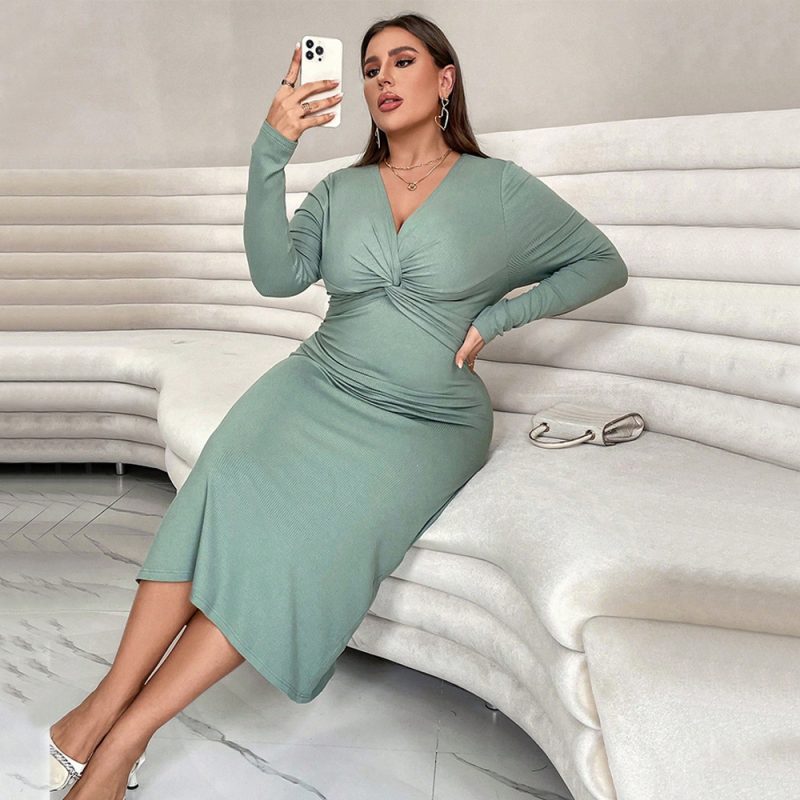 Plus Size Cross Collar Slimming Fishtail Dress - Image 4