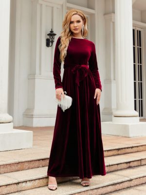 Elegant Gold Velvet Maxi Dress