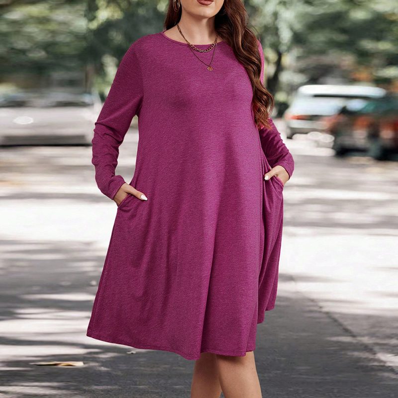 Plus Size Loose Round Neck Pocket Dress - Image 4