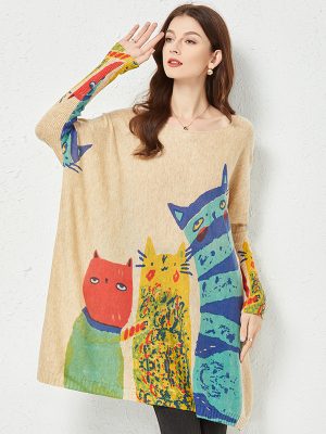 Spring Slimming Knitwear with Simple Cat Printing