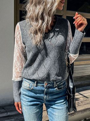 Long Sleeve Lace Stitching Sweater for Autumn/Winter