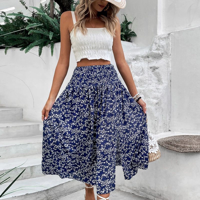 Stylish Mid-Length Blue Printed Skirt for Women - Image 2