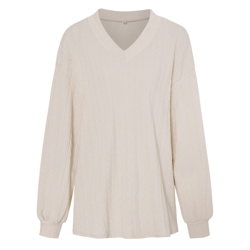 Chic Jacquard V-neck Sweater: Early Autumn Elegance - Image 4