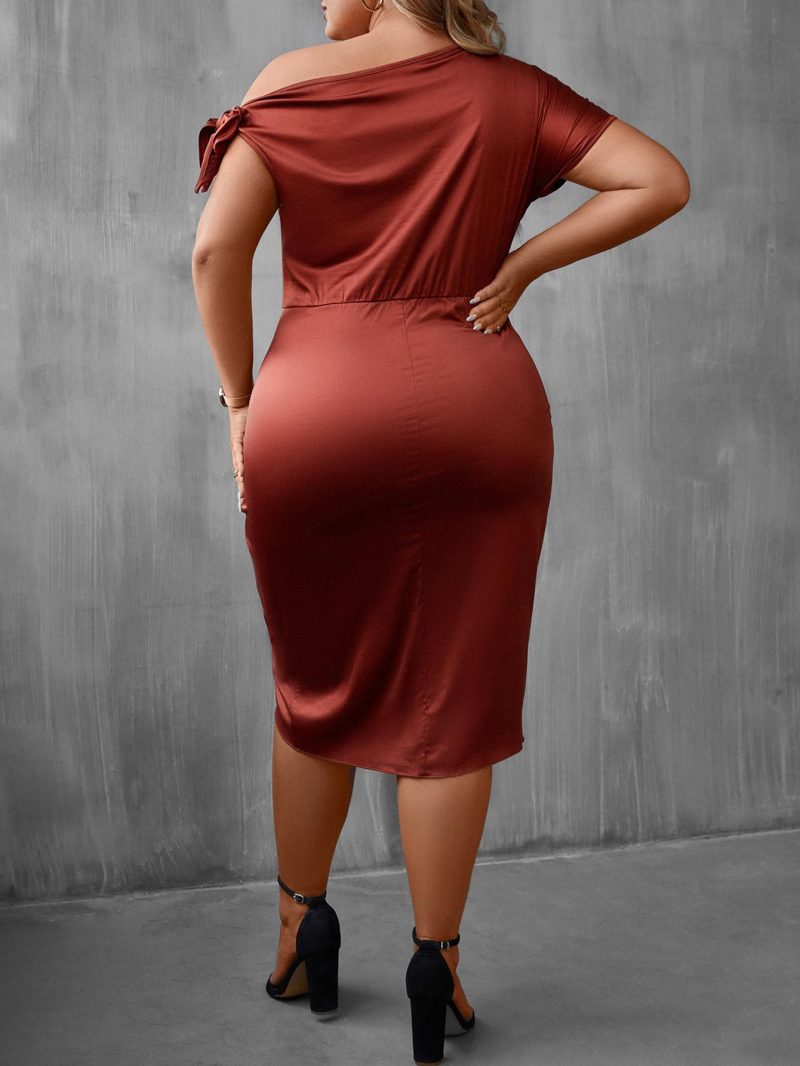 Diagonal Collar Sheath Dress - Plus Size - Image 5