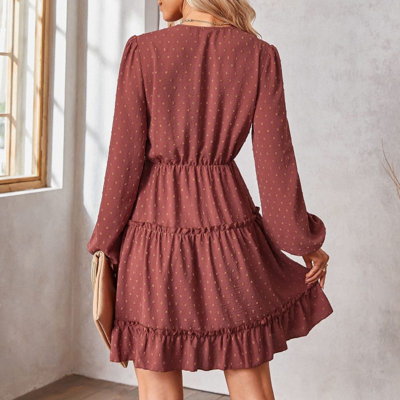 Chic V-Neck Jacquard Dress for Winter - Image 2