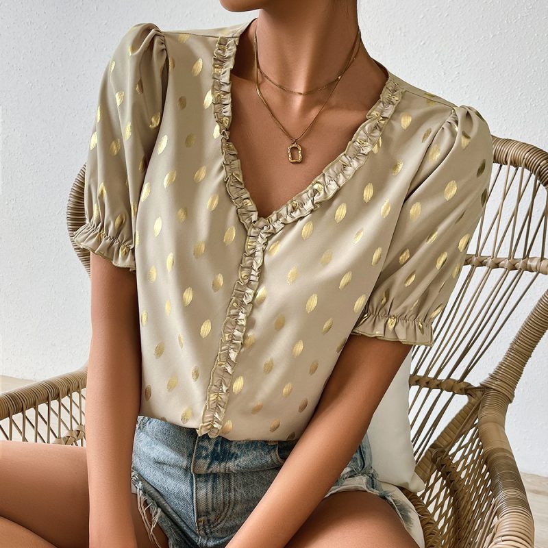 Lace V-Neck Bronzing Slim Top - Summer Casual Chic - Image 2