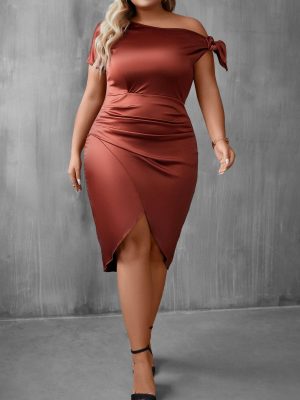 Diagonal Collar Sheath Dress – Plus Size