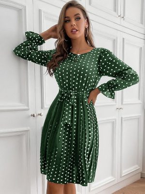 Retro Polka Dot Pleated Dress – Vintage Vibes